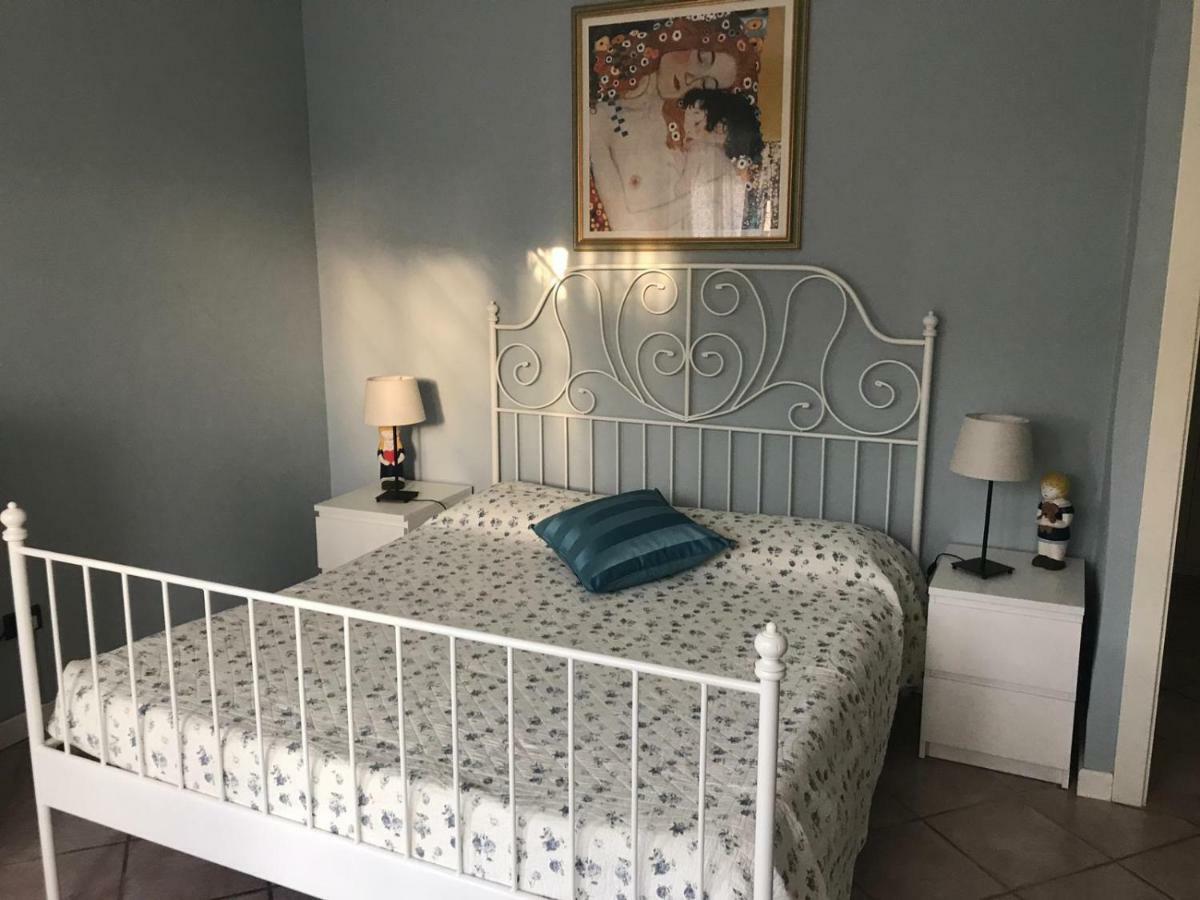 Bed And Breakfast Da Beatrice 시르미오네 외부 사진