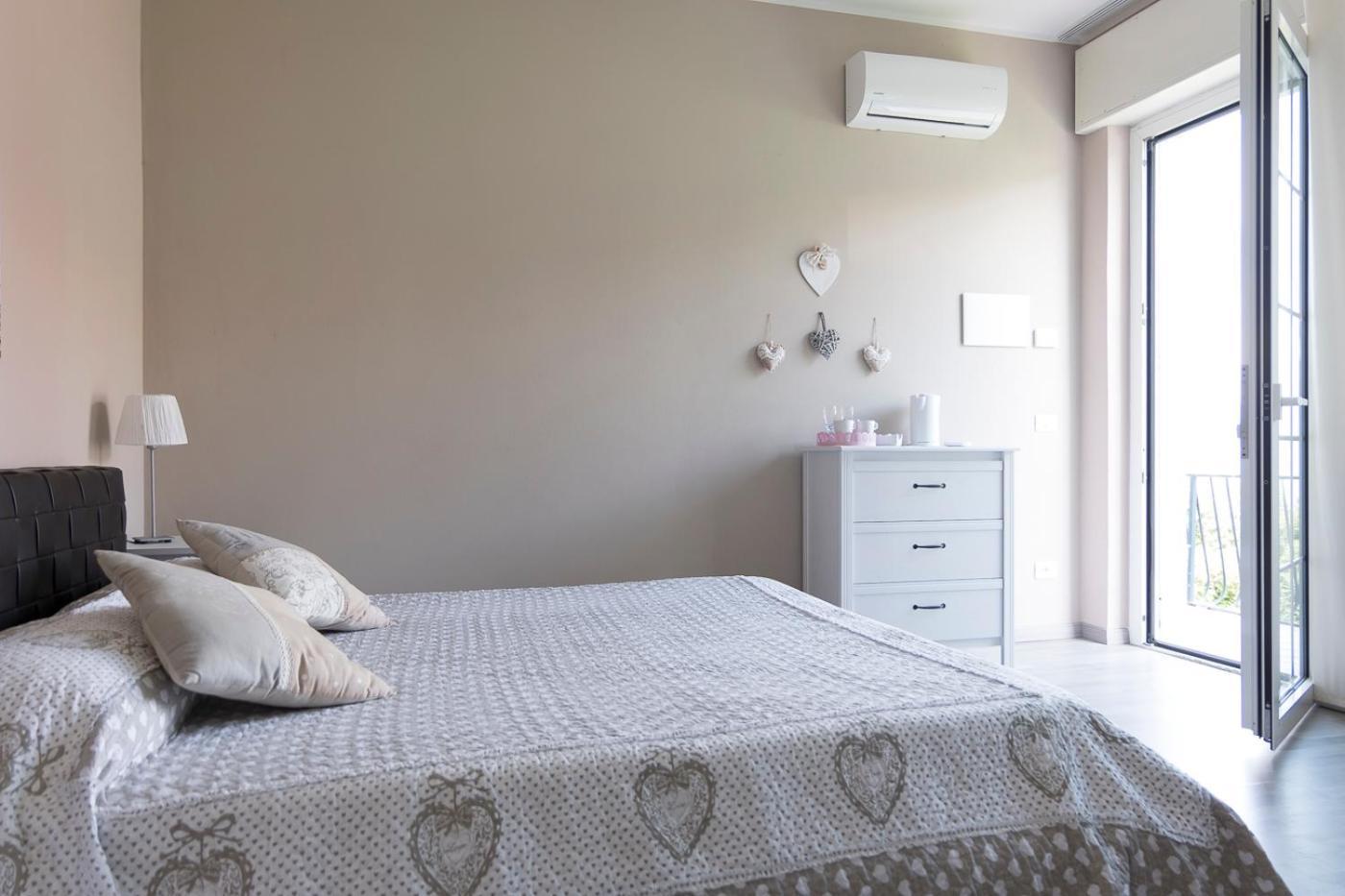 Bed And Breakfast Da Beatrice 시르미오네 외부 사진